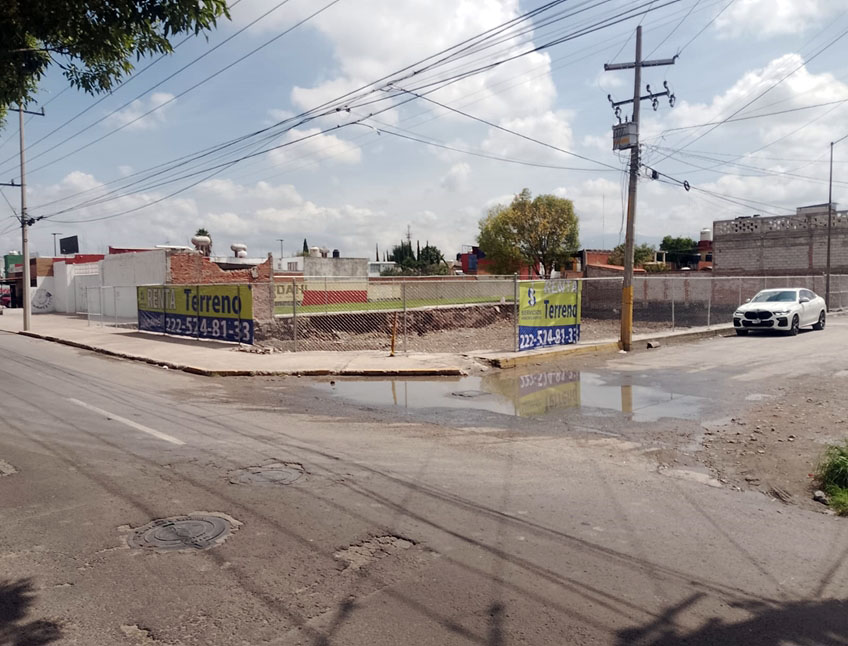 Terreno Boulevard Hermanos Serdán y Durango (antes Acamayas)